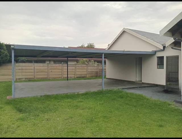 3 BEDROOM HOUSE FOR SALE IN ARCON PARK